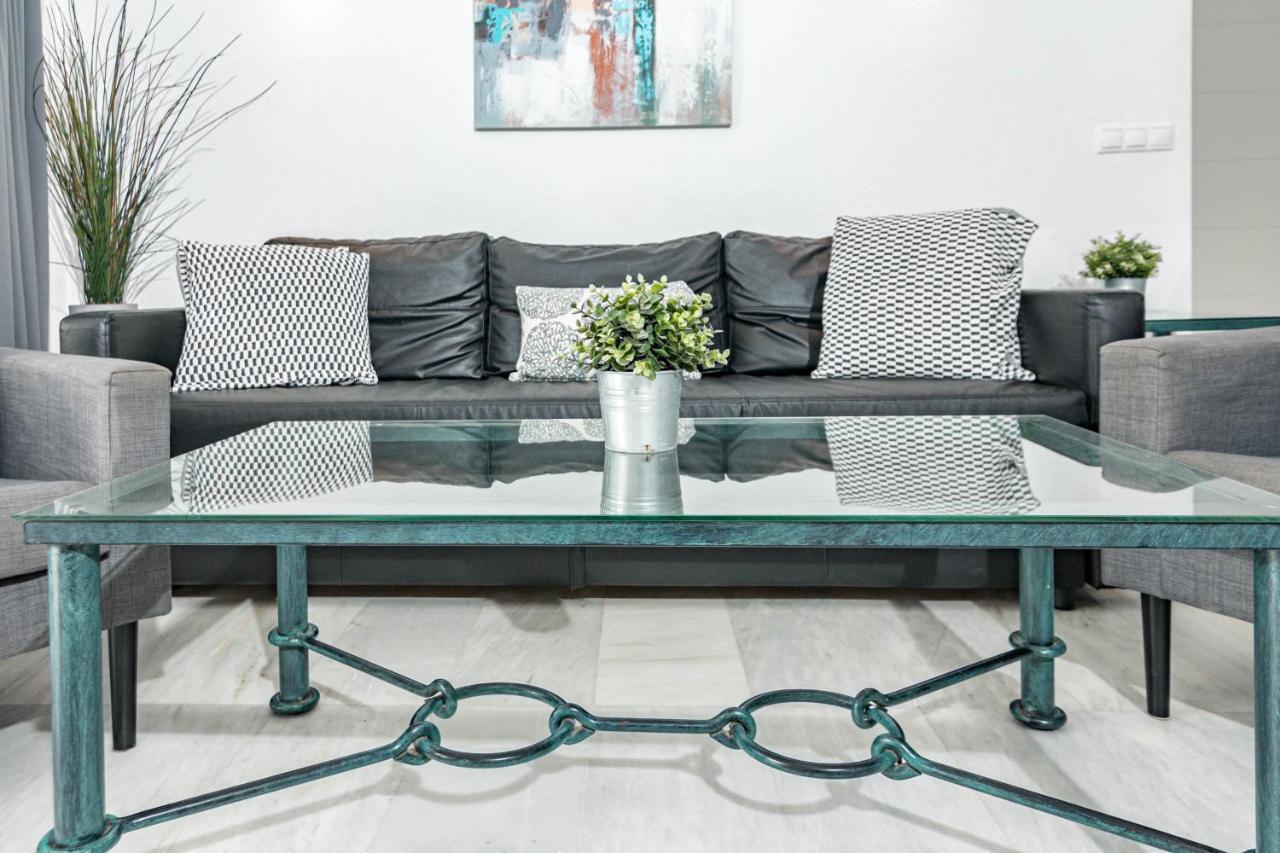 Harbor Getaway In The Heart Of Puerto Banus With Walking Dictance To Everything Marbella Eksteriør bilde