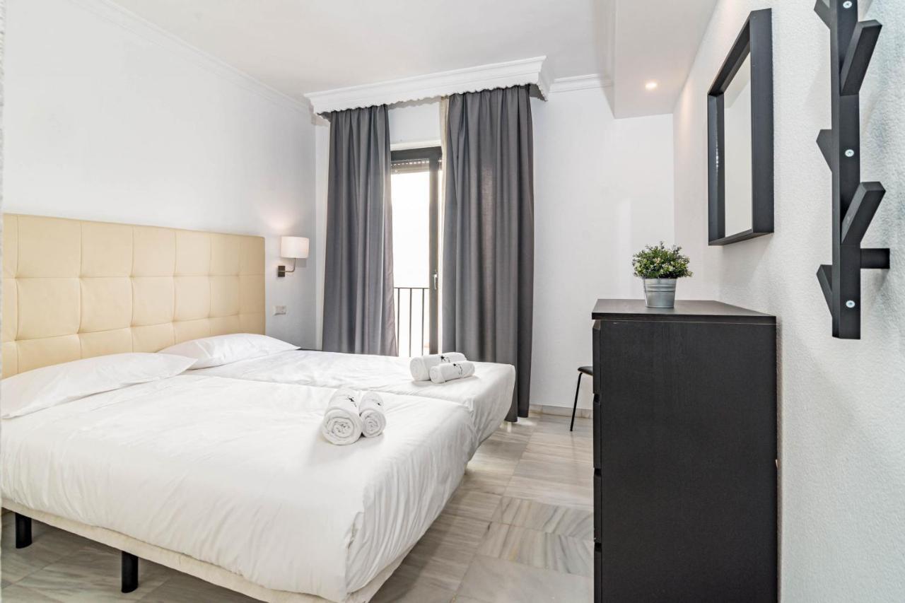 Harbor Getaway In The Heart Of Puerto Banus With Walking Dictance To Everything Marbella Eksteriør bilde